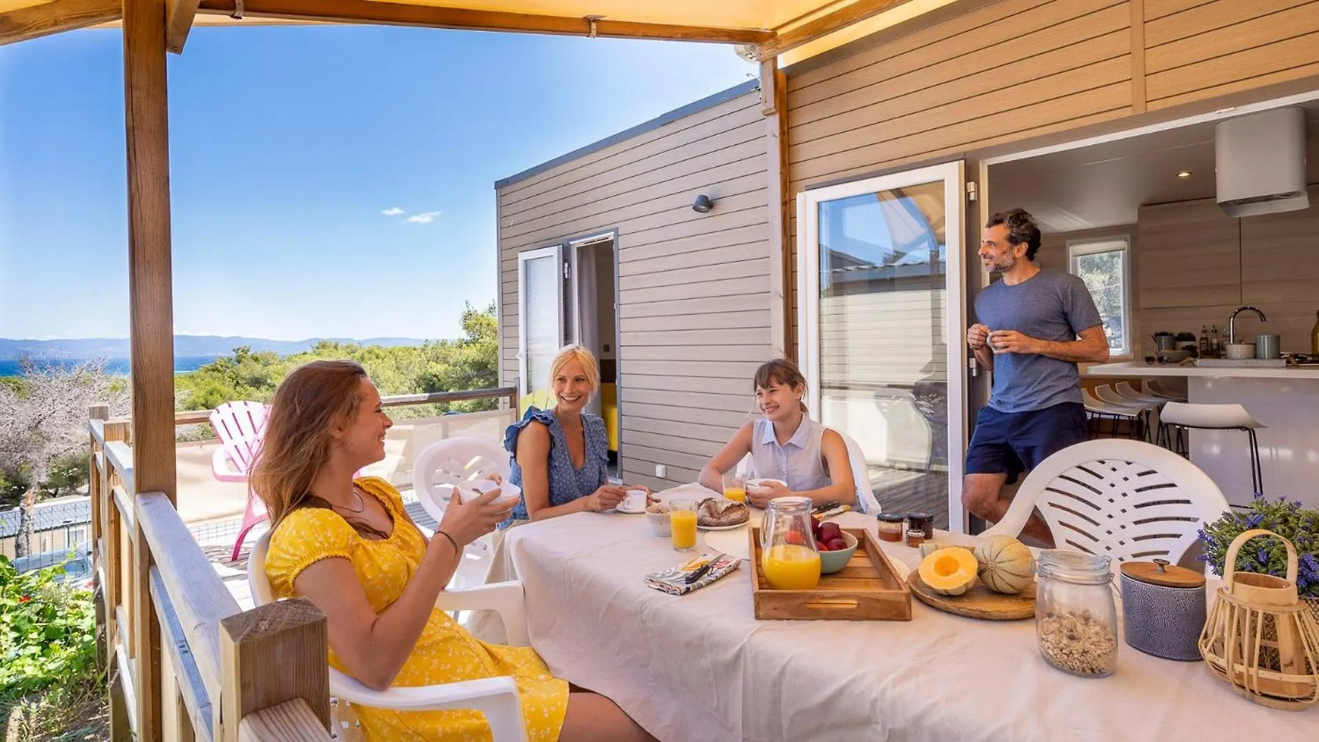 Campsite Camping Tikayan Le Mediterranee - Maeva Hyeres