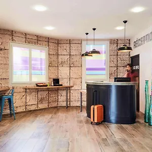Hotel Ibis Styles Rooftop &